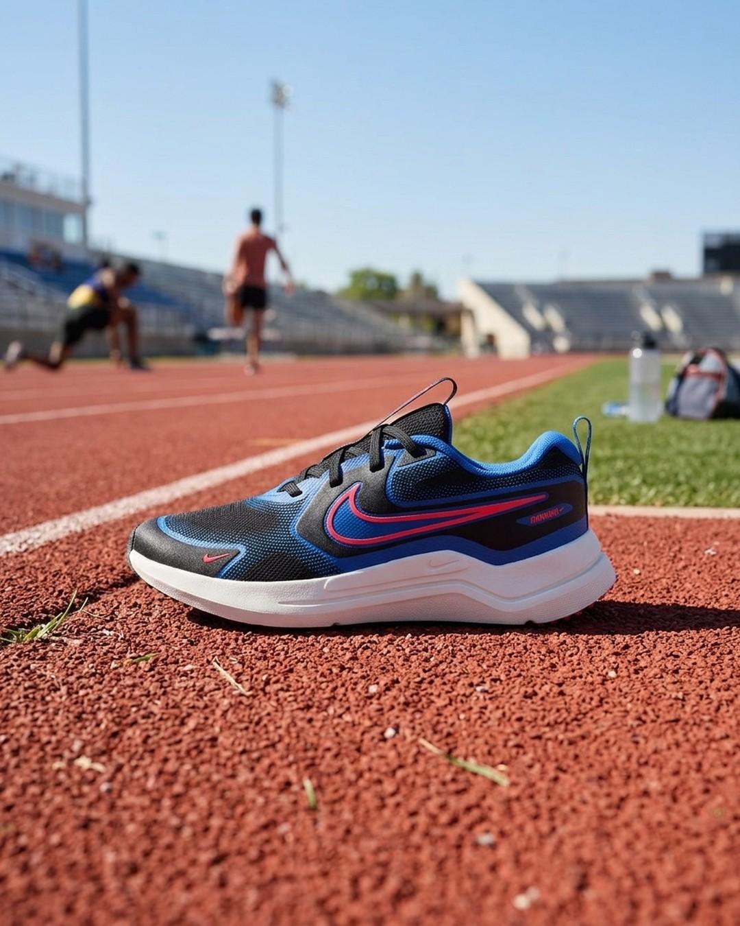 NIKE Patike Cosmic Runner NIKE Patike Cosmic Runner